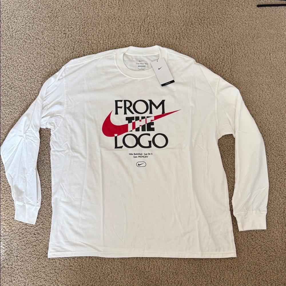 NIKE LONG-SLEEVE TEE — BRAND NEW